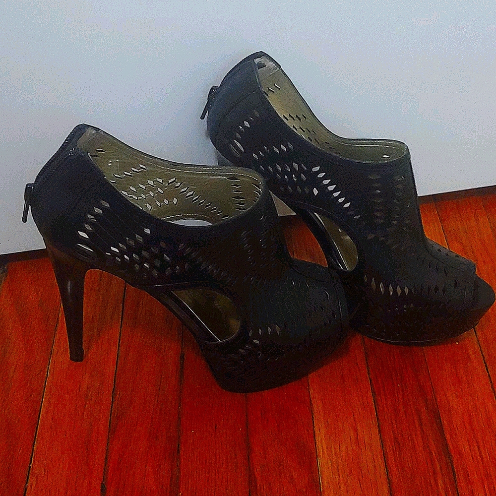 Fashion Heels| size 8 |5inch | open toe pump